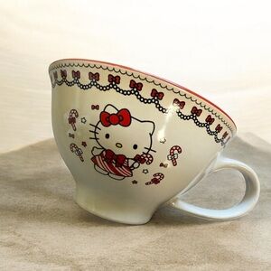 Disney Hello Kitty Christmas Candy Cane Cup Coffee Tea Mug Red And White Bows
